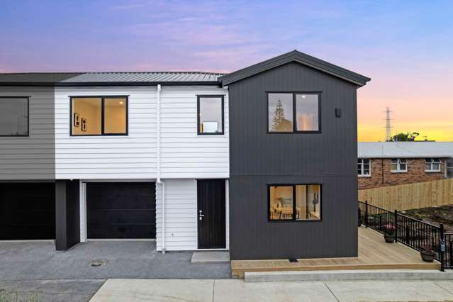 Brand New Freehold Duplex Townhouse