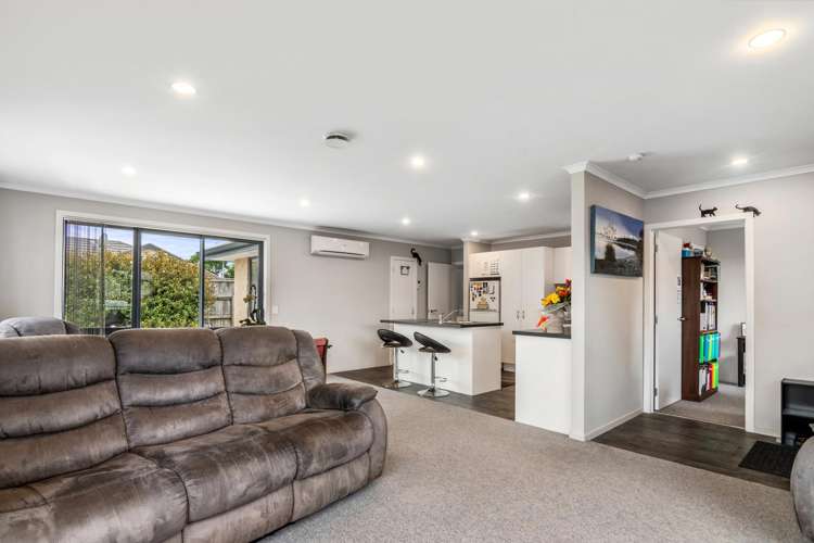 17 Hammill Grove Stoke_8