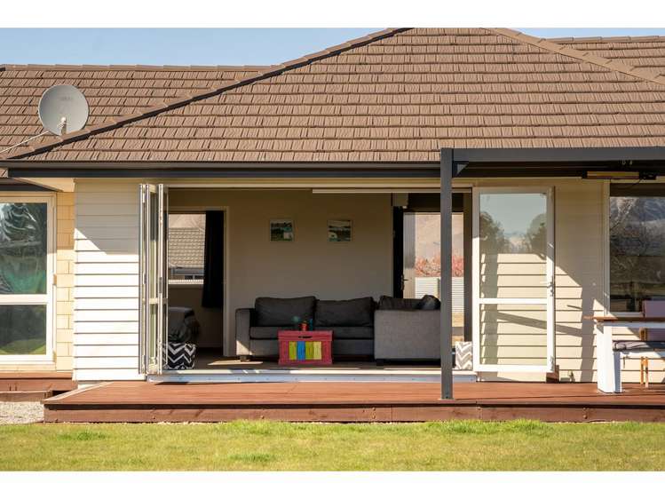 4 Lakeland Avenue Twizel_30