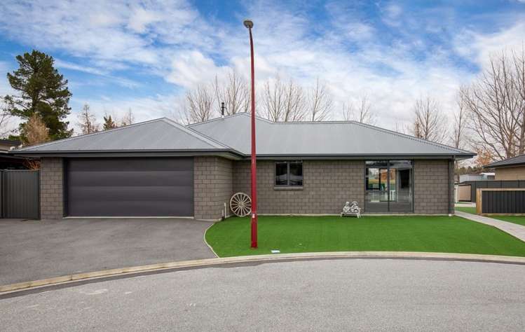 8 Kinnaird Close Alexandra_14