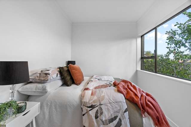 1/965 Beach Road Torbay_4