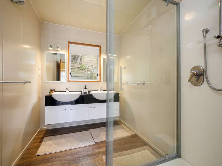 4 Doon Street Vauxhall_15