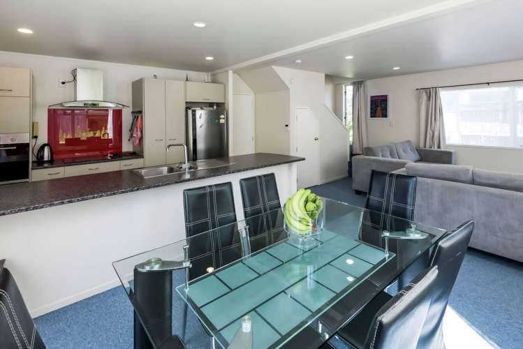 2/168 Ti Rakau Drive Pakuranga_2