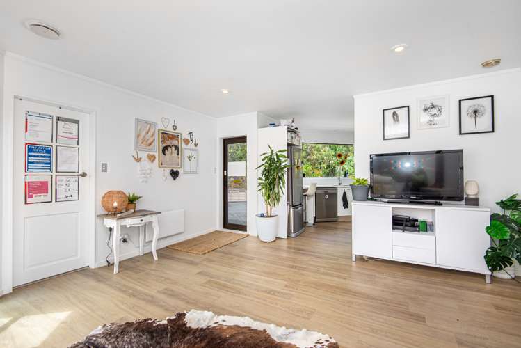 50 Molyneux Close Whitby_10