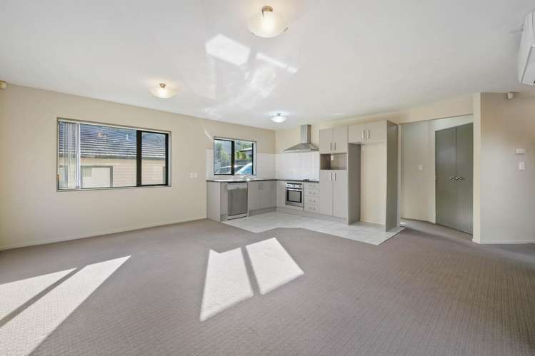 55b Simpson Road Ranui_13