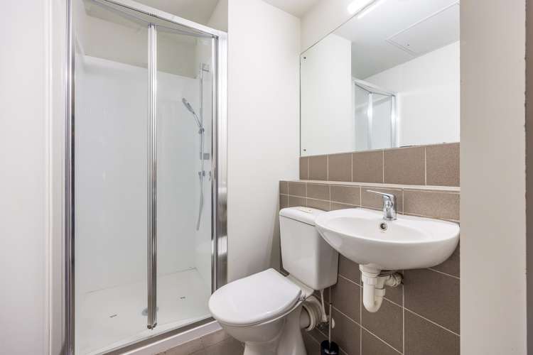 5b/4 Saint Paul Street Auckland Central_11