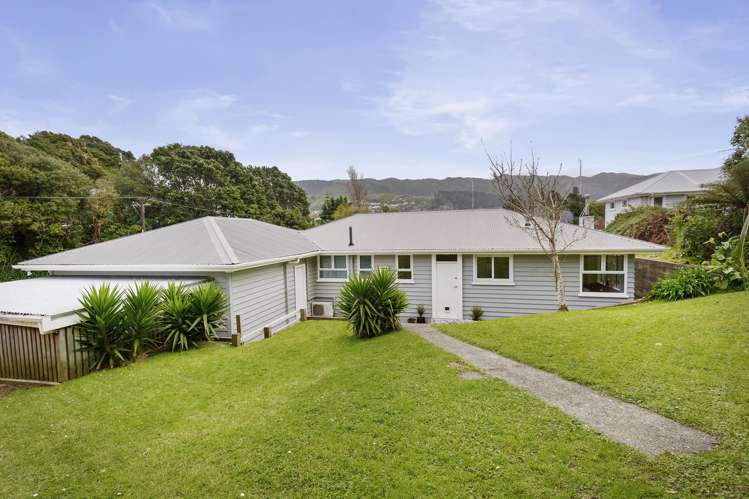 26 Mahoe Street Tawa_18
