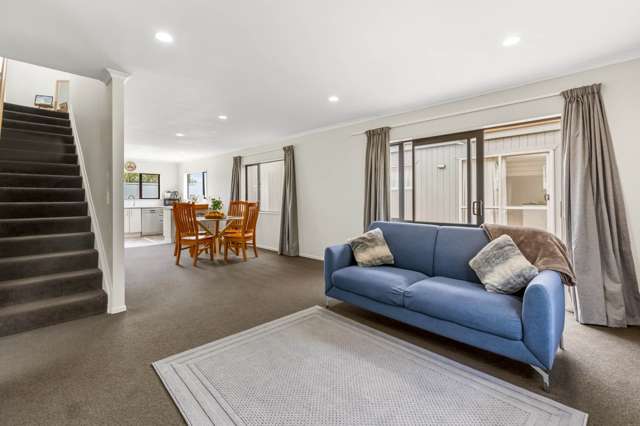 56 Claverdon Drive Massey_3