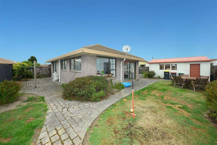 2/5 Peebles Drive Hei Hei_9