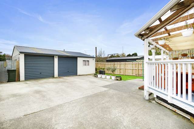 49 Awamutu Grove Waiwhetu_2