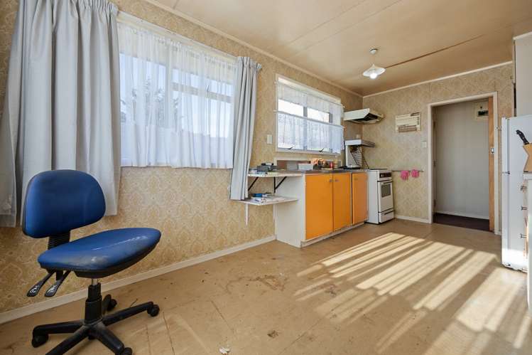 53 Oakfield Crescent Pukete_2