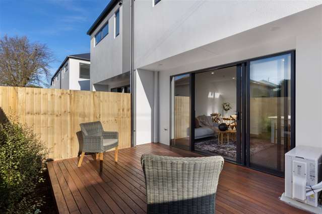 2/19 Chatham Street Addington_1