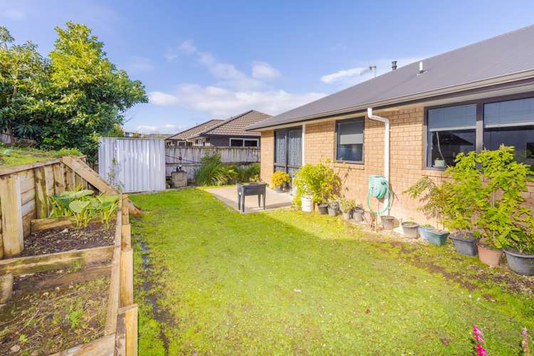 66 Farnborough Drive Grandview Heights_17