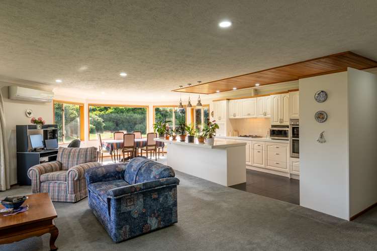 1 Spence Avenue Otatara_7