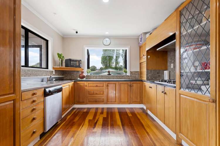 84 Tiverton Road New Windsor_9