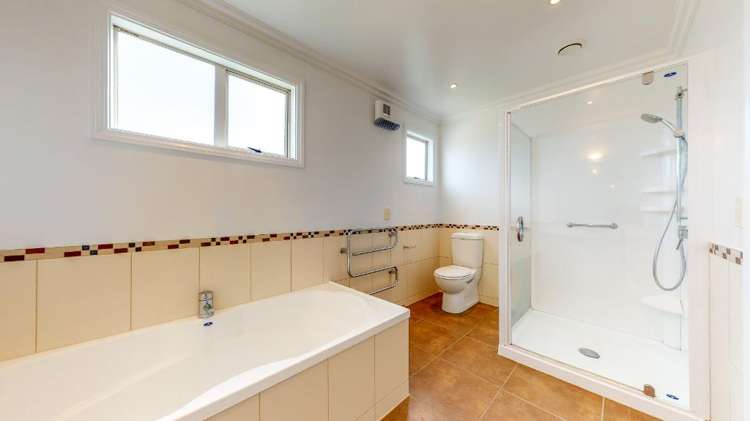 24 Saunders Close Whitby_10