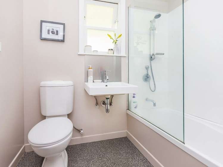 32 Elphinstone Avenue Strathmore Park_14