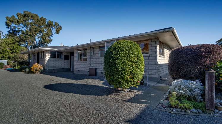 3/6 Douglas Road Amberley_11