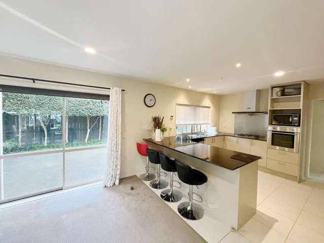 46 Tidey road Mount Wellington_1