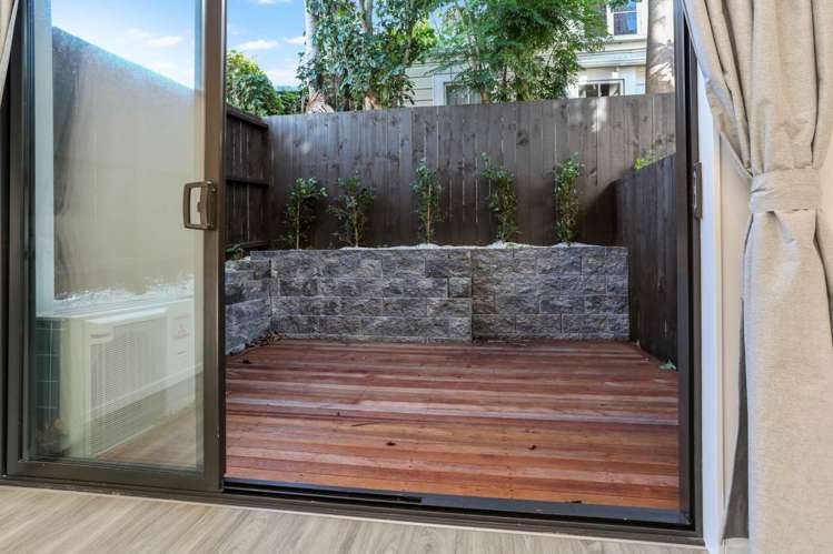 2f Stokes Road Mount Eden_5