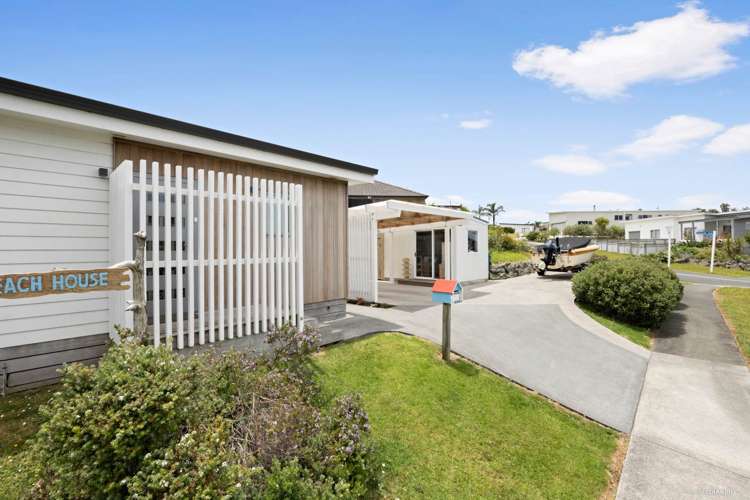 16 Parklands Avenue Mangawhai Heads_21