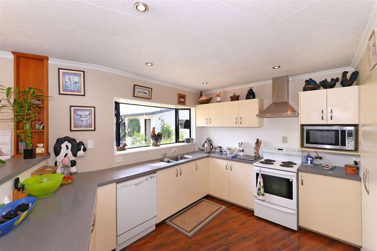 11 Malthouse Crescent Brightwater_13