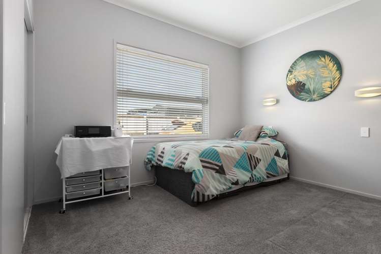 877 East Coast Rd Kaiaua_8