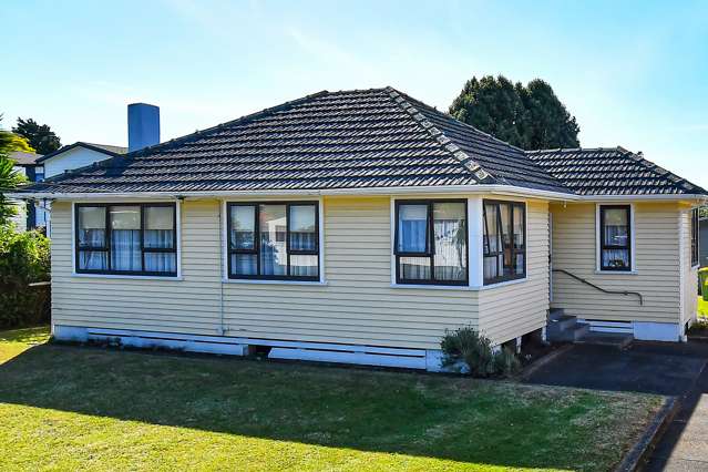 2 Cambridge Road Manurewa_1