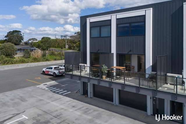 Brand New 3-Level, 3-Bedroom Townhouses - Village Living by the Beach