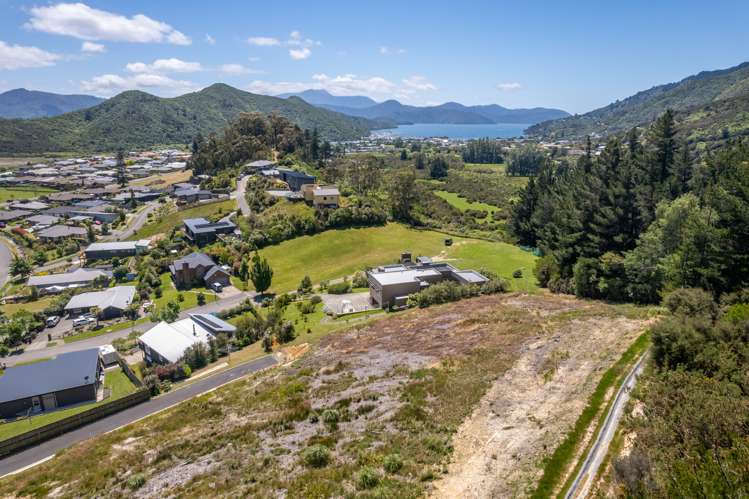 16 Raukura Rise Picton_0