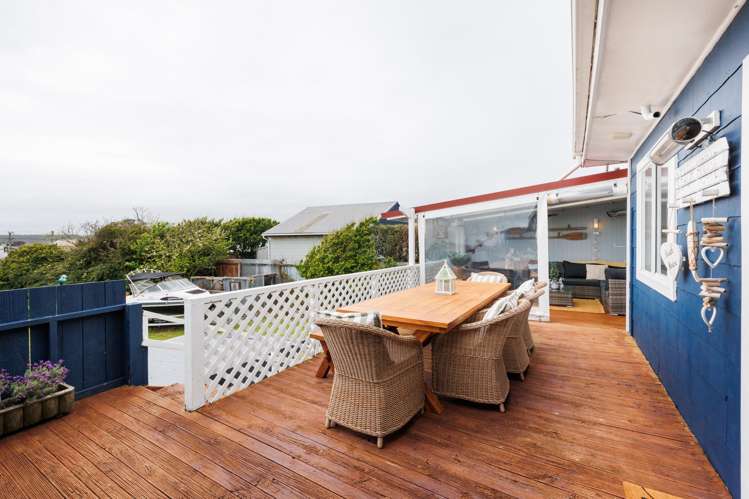 7 Chaffey Street Foxton Beach_8