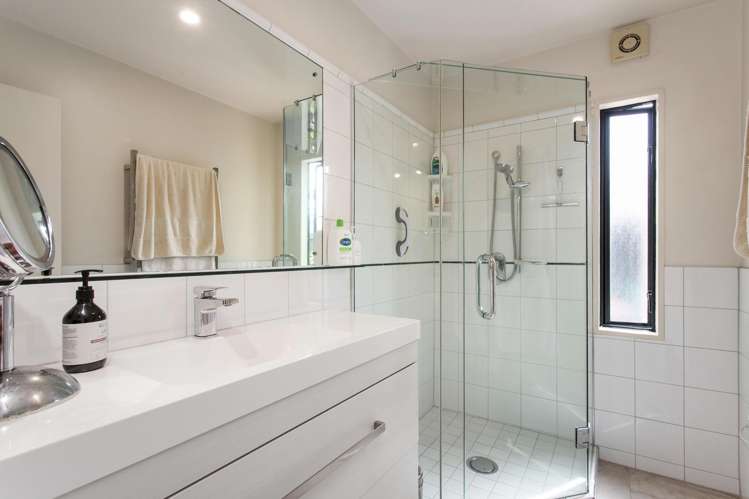 9 Buxton Terrace Saint Martins_13