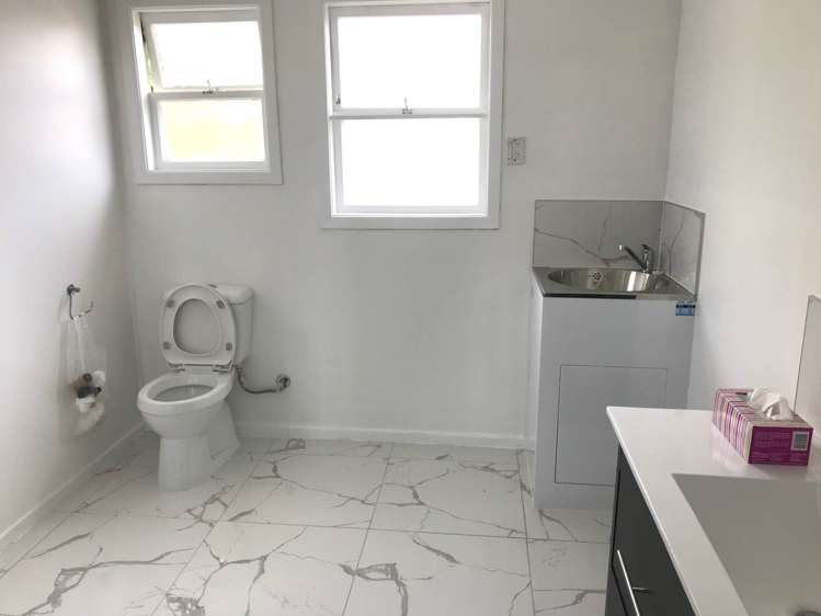 7 Laings Road Bucklands Beach_5
