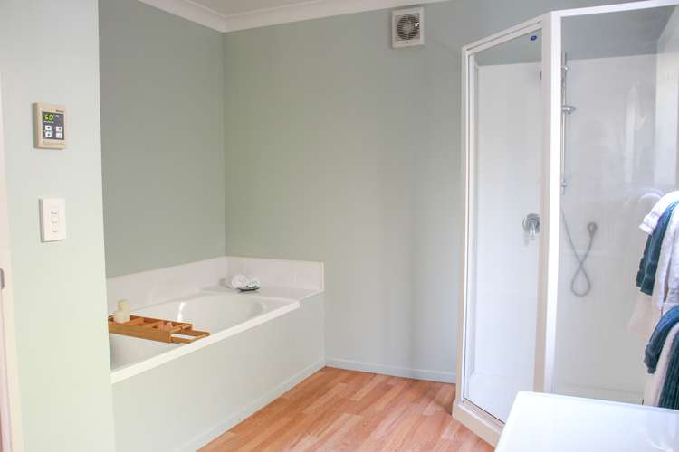 24 Erlestoke Crescent Churton Park_13