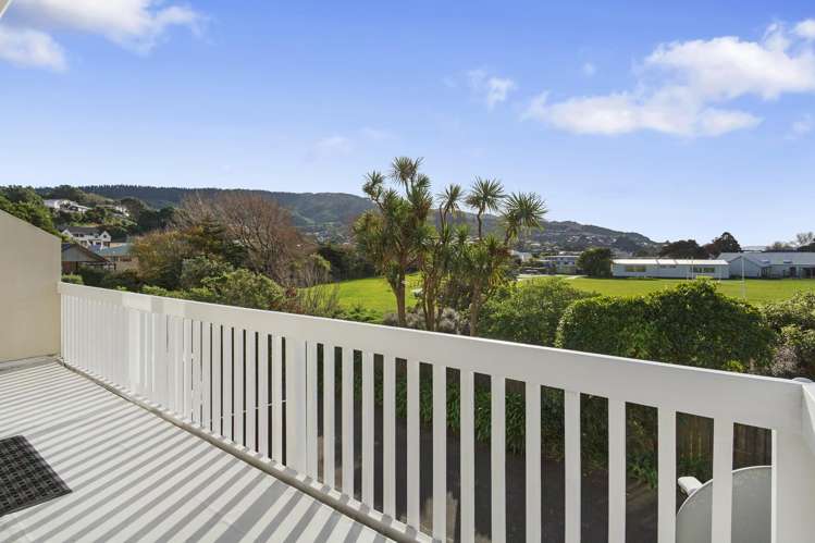 2/9 Tawa Street Tawa_2