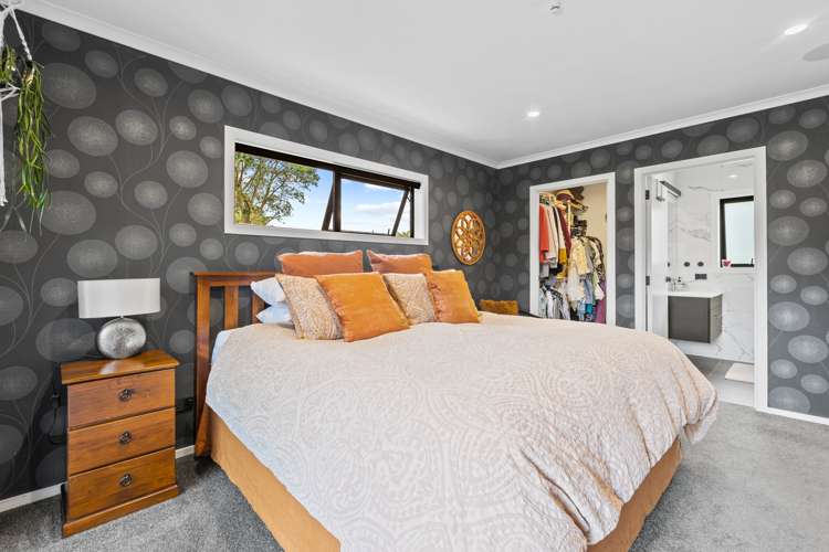 5 Cumming Street Okato_9