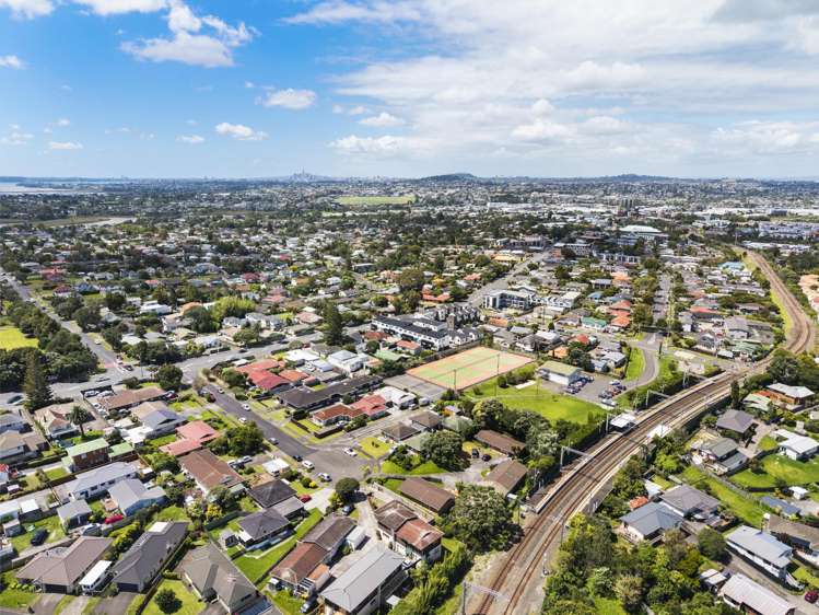 29 Faith Bullock Place New Lynn_26