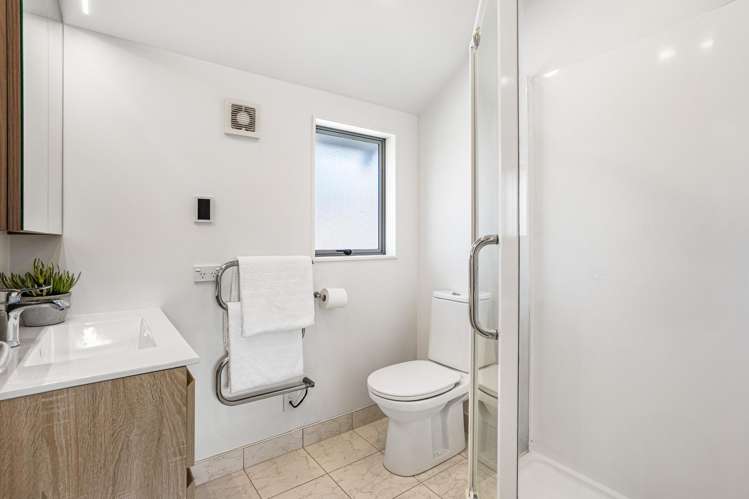 37c Campbell Road Onehunga_13