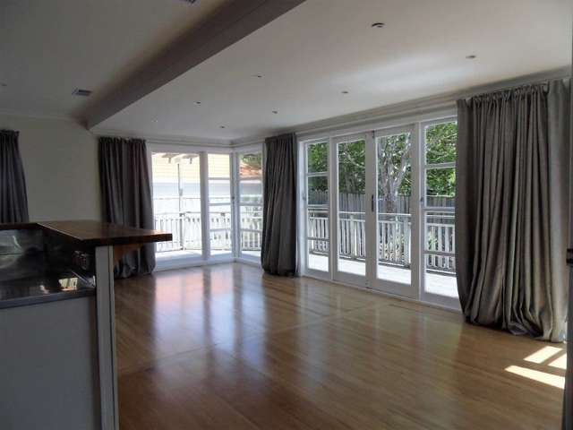 11 Homewood Avenue Karori_1