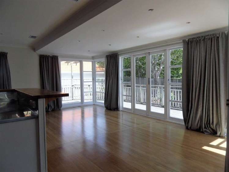 11 Homewood Avenue Karori_1