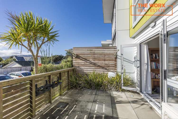 4/8 Middleton Road Johnsonville_16