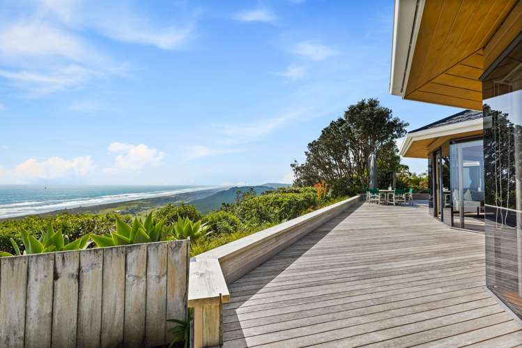 175 Oaia Road Muriwai Beach_26