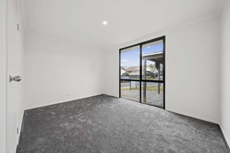 71 Heathdale Crescent Papakura_7