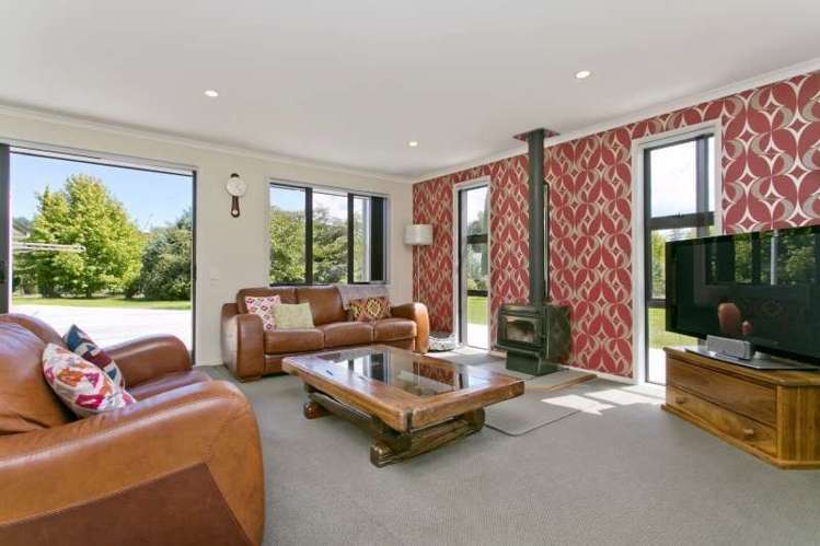 136 Mapara Road Acacia Bay_5