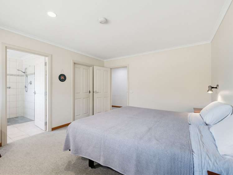 25 Barraud Place Pukehangi_19