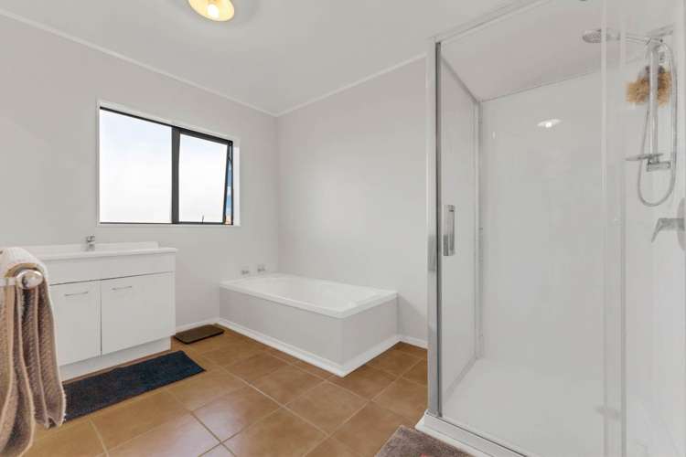 1 Dole Place Mangere_9