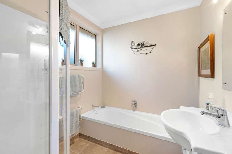 13 Barry Avenue Cromwell_17