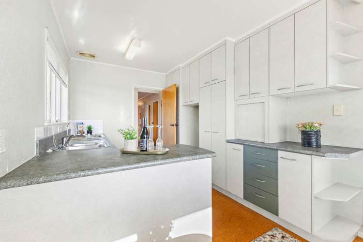 1/1 Prangley Avenue Mangere_6