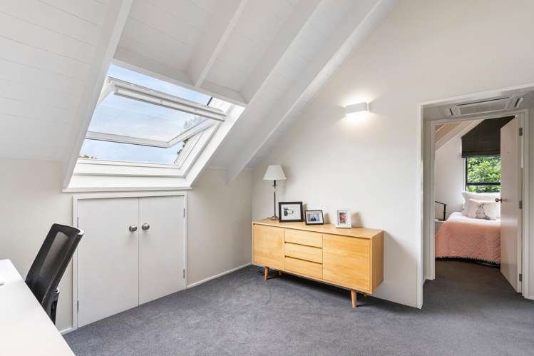 2/2 Lytton Street Devonport_11