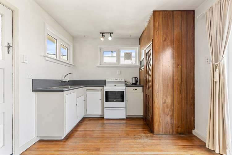 71 Hargood Street Woolston_5